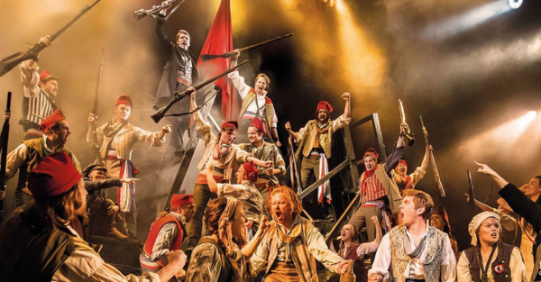 fanheart3 Top 10: Migliori Musical di Sempre al West End di Londra les miserables